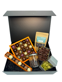 Zestaw Prezentowy Premium z Herbatą i Pralinami „Chocolate Lab”